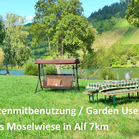Roemerhaeuschen Zell Buitenkant foto